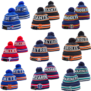 Gorros de Punto de Algodón 100% para Adultos Unisex, Gorros Cálidos de Invierno con Bordado 3D de Personajes Casuales, con 30 Diseños de Fútbol Americano - Product Image 1