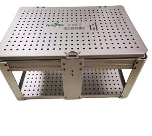 กล่องใส่สกรูสำหรับศัลยกรรมกระดูก กล่องอะลูมิเนียมสำหรับสกรู กล่องเครื่องมือผ่าตัด อุปกรณ์การแพทย์สำหรับศัลยกรรมกระดูก - Product Image 1