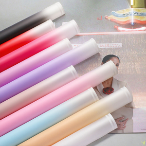 Papier d'emballage pour fleurs de la Saint-Valentin, imperméable, PE vierge, dégradé de couleurs, haute qualité, nouvelle collection, thème automne - Product Image 3