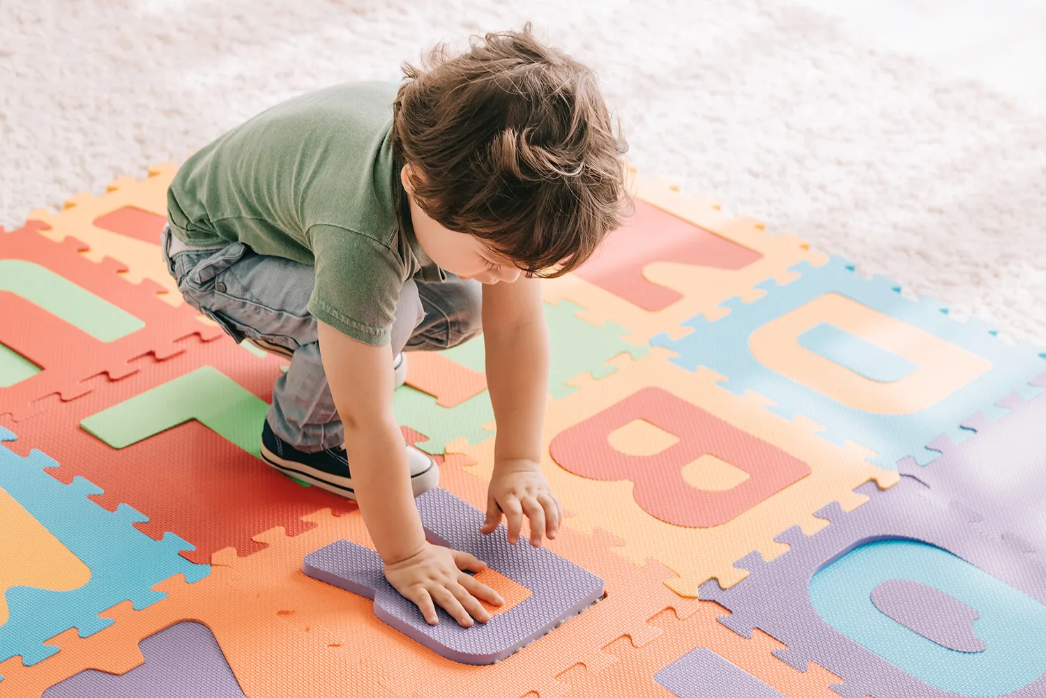 Honloy ungiftiger abc-Matte Puzzle-Baby-Spielmatte mit Alphabeten und Zahlen Schaumstoff-Bodenmatte für Raupen-Baby Kleinkind Klassenzimmer