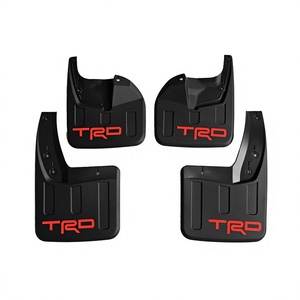 บังโคลนรถยนต์ Hilux Revo ปี 15-22 รุ่น 4WD สีดำ สไตล์สปอร์ต แบบ TRD - Product Image 5
