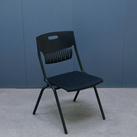 Chaise de formation de bureau à cadre métallique fixe avec dossier en plastique, coussin en option, idéale pour la formation