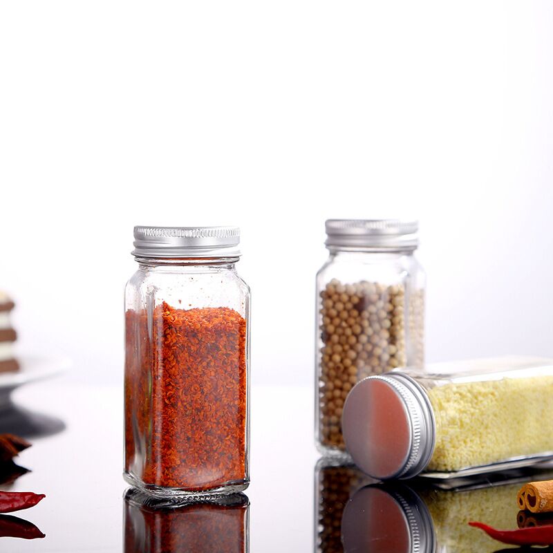 Wholesale Clear Glass Spice Jar for Salt, Pepper, Herbs and Spices