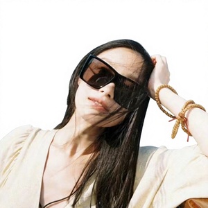 Lunettes de soleil polarisées UV400 pour femme, monture large et intégrale, tendance, de <span class=keywords><strong>Chen</strong></span> Mai, pour la conduite, vente en gros - Product Image 1