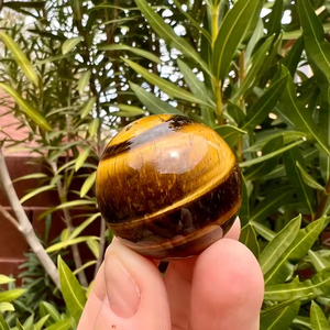 หินไทเกอร์อายสีเหลืองธรรมชาติคุณภาพสูง ขัดเงา ขนาด 4-4.5 ซม. สำหรับทำเครื่องประดับและตกแต่งบ้าน ขายส่ง - Product Image 3