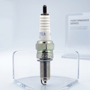 Pièces détachées pour moteur automobile, <span class=keywords><strong>bougie</strong></span> d'allumage CPR7EA-9, <span class=keywords><strong>bougie</strong></span> d'allumage pour <span class=keywords><strong>moto</strong></span> YAMAHA, <span class=keywords><strong>bougie</strong></span> d'allumage de haute qualité pour <span class=keywords><strong>moto</strong></span>, usine de bougies d'allumage - Product Image 1
