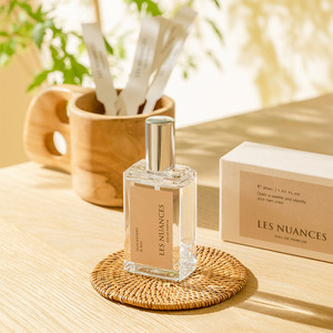 LES NUANCES_16 Unisex Niche <b>Eau</b> <b>De</b> <b>Parfum</b> Liquid Long-Lasting Floral 30m 12 LOVELY TULIPE - Product Image 1