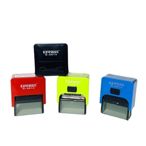 Tampons en caoutchouc à auto-encre express personnalisés 38*14mm Machine de fabrication de timbres rectangulaires Machine automatique de bureau à timbres en plastique avec <span class=keywords><strong>tampon</strong></span> - Product Image 4