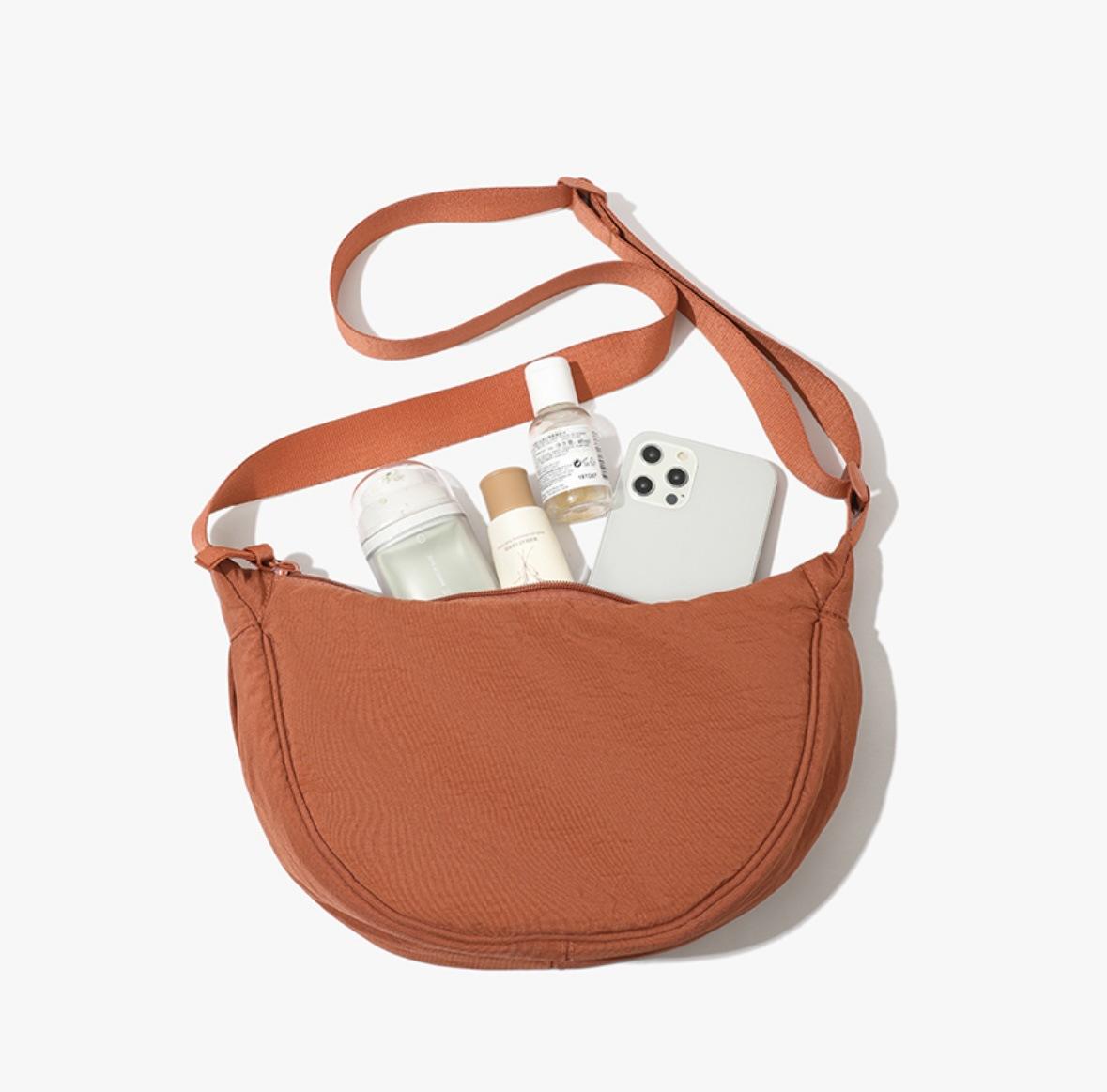 สีน้ำตาล