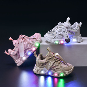 Zapatillas Deportivas de Moda para Niños, Zapatos Infantiles con Luces LED, Zapatillas Deportivas Casuales con Luces LED para Niños y Niñas - Product Image 2