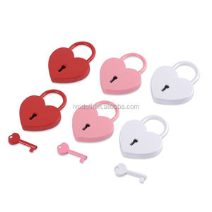 Ivoduff 45*59 מ "מ ורוד אדום מלא אהבה לבן צורה לב מנעול סגסוגת מתכת מנעול לב מפתח - Product Image 1