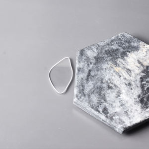 Desarrollo personalizado en forma de media luna de zafiro Componentes ópticos Componentes electrónicos Dibujos basados Muestras de apoyo - Product Image 6