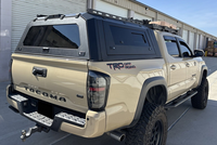 Bâche de benne rigide noire en gros pour Toyota Tacoma 5Ft 6Ft avec fenêtre coulissante verrouillable durable OEM