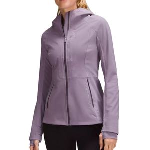 Chaqueta de Forro Polar con Capucha Personalizada para Mujer, Chaqueta Cruzada Impermeable Reflectante, Chaqueta con Cremallera y Estampado Técnico para Otoño - Product Image 1