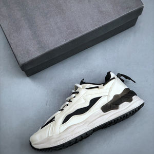 Nuevos zapatos deportivos de moda para hombre y mujer, con suela gruesa, a la moda, que aumentan la altura y son cómodos para absorber impactos. - Product Image 5