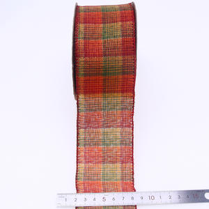 도매 1 롤 5 야드 63mm 2.5 인치 크리스마스 와이어 리본 100% 폴리 에스테르 레드 그린 격자 무늬 선물 장식 활과 포장 - Product Image 4
