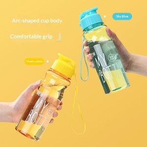 Botella de Agua Transparente de PET con Cordón, Tapa Abatible a Presión, a Prueba de Fugas, para Uso Deportivo, Escuela, Gimnasio y Viajes - Unisex - Product Image 3