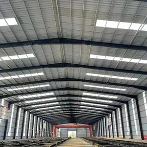 Entrepôt préfabriqué en structure métallique anti-corrosion <span class=keywords><strong>Jordan</strong></span> 70x40m pour atelier minier et installation de camp minier - Product Image 5