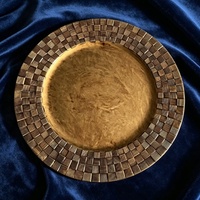 Assiettes de présentation jetables en plastique à texture tissée de qualité commerciale, sous-assiettes décoratives, fournitures de traiteur en gros pour hôtels et mariages