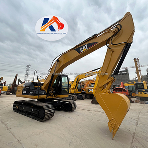 Excavatrice d'occasion Caterpillar 320CL du Japon avec moteur, pompe hydraulique et moteur - Modèle 2019, poids opérationnel de 21 000 kg - Product Image 1