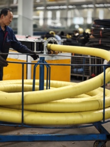 Tuyau de <span class=keywords><strong>pompe</strong></span> à béton flexible renforcé de fil d'acier haute pression, tuyau de décharge de ciment sec en caoutchouc - Product Image 4