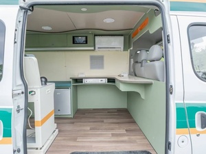 Véhicule d'inspection mobile Maxus, camion de test mobile diesel pour la surveillance des aliments, de l'eau, de l'environnement, des routes, des épidémies et la détection de puissance - Product Image 5