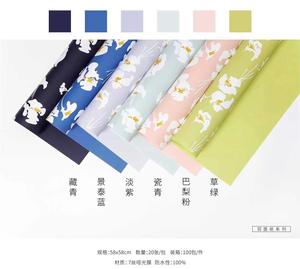 New Design Iris Flower Pattern Printed <strong>Matte</strong> Plastic Waterproof Flower Floral Packaging <strong>Paper</strong> for Florist Wrapper