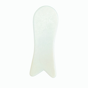 Pierre de massage Gua Sha en jade Xiuyan blanc en forme de poisson, grattoir facial, produits Gua Sha de qualité supérieure - Product Image 4