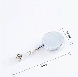 Porte-badge rétractable transparent à clip dorsal – Durable, personnalisable avec logo, à libération rapide pour événements, bureaux et cadeaux - Product Image 6