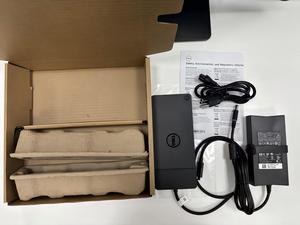 WD19TBS Thunderbolt 3 ドッキングステーション（180W電源対応、デュアル<span class=keywords><strong>4K</strong></span>モニター、USB-C、DisplayPort搭載） - Product Image 3
