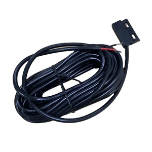 Capteur <span class=keywords><strong>de</strong></span> porte <span class=keywords><strong>de</strong></span> <span class=keywords><strong>garage</strong></span> filaire à <span class=keywords><strong>proximité</strong></span> certifié CE, interrupteur à lame OKI à montage en surface, normalement ouvert, longueur 29 mm, câble <span class=keywords><strong>de</strong></span> 5 m, antivol - Product Image 1
