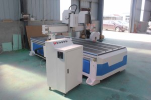 <span class=keywords><strong>CNC</strong></span> Router Máy chế biến gỗ 3 trục 1325 ATC <span class=keywords><strong>CNC</strong></span> gỗ Router cho MDF cắt gỗ cho đồ nội thất m-tỏa sáng - Product Image 2