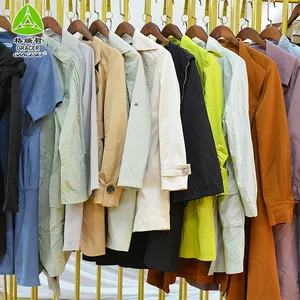 Bales Pakaian Bekas Campuran untuk Dijual Murah Grosir Mantel Overcoat Mode