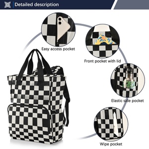 Bolsa de Pañales de Alta Calidad con Estampado Personalizado a Cuadros Blancos y Negros, Mochila de Maternidad para Pañales de Bebé - Product Image 2