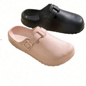 Sabots médicaux pour femmes, infirmières et médecins, en nylon et ABS, antidérapants, portables et élégants, pour le travail en milieu hospitalier, en dentisterie et en soins infirmiers, fabriqués aux États-Unis par Mairun Hospital. - Product Image 1