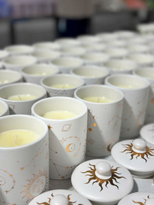 Velas Aromáticas de Lujo Modernas en Frascos de Mármol, Personalizadas con Logotipo Privado, al Mejor Precio al por Mayor para Navidad - Product Image 6