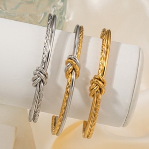 Pulseiras Ajustáveis Vintage Minimalistas em Ouro 18k, Joias Femininas, Estilo Geométrico com Nó, Moda de Alto Padrão em Aço Inoxidável - Product Image 1