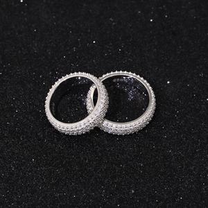 Anillo de Moissanita Yu Ying Fine Jewelry, Estilo Hip Hop de 4 Hileras, Estilo Rapero, Chapado en Oro de 18K, Anillo de Diamante de Moissanita de Plata 925 para Hombre - Product Image 2