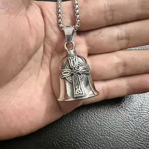 Acier Inoxydable Sans Ternissure Punk Croix Moto Cloche Pendentif Collier Croix Gardien Biker Gremlin Cloche pour Hommes Femmes - Product Image 6