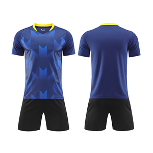 Maillots de football personnalisables avec logo et nom d'équipe, 100% polyester, respirants, à séchage rapide, antibactériens, col en V, unisexe, manches courtes - Product Image 2