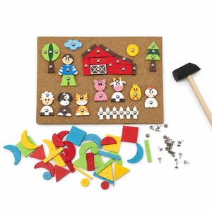 ANNA & BECK Jouet éducatif durable avec <span class=keywords><strong>marteau</strong></span> <span class=keywords><strong>et</strong></span> <span class=keywords><strong>clous</strong></span> pour les enfants de 3 ans <span class=keywords><strong>et</strong></span> plus, unisexe - Product Image 2