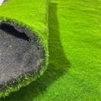 Karpet Rumput Buatan Mewah dengan Lumut Tahan UV Hijau untuk Penggunaan Luar Ruangan Dekorasi Pernikahan & Paskah