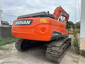 รถขุดไฮดรอลิกแบบตีนตะขาบ Doosan DX340LC-9 dx300 dx260 dx300 น้ำหนักใช้งาน 34 ตัน อุปกรณ์ก่อสร้างสำหรับงานหนัก - Product Image 2
