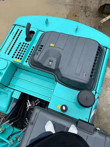 Excavatrice hydraulique Sk200LC-8 de chenille de Kobelco charge évaluée de 2 tonnes Kyb marque Jual Bekas boîte de vitesse de roulement de clé PLC basses heures de travail - Product Image 6