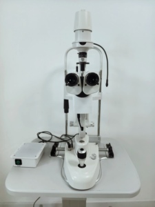 Lámpara de Hendidura Digital Oftálmica con Sistema de Imagen para Uso en Hospitales Oftalmológicos - Product Image 4