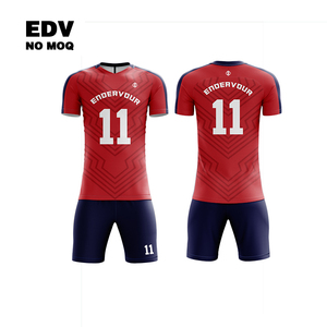 Maillot de football sur mesure en gros, uniforme de football confortable pour l'entraînement des clubs - Product Image 5