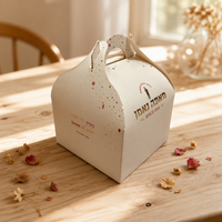 Boîte à gâteau en papier personnalisée en gros avec estampage à chaud et poignée pour l'emballage de gâteaux et d'aliments