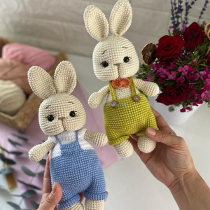 Vendita calda nuovo arrivo Amigurumi personalizzato adorabile cartone animato fatto a mano all'uncinetto <span class=keywords><strong>coniglietto</strong></span> per bambini artigianato regalo - Product Image 1