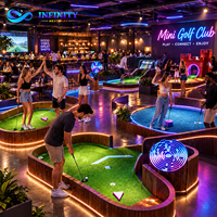 Projet d'amusement à haut retour sur investissement : Mini-golf d'aventure 9 ou 18 trous avec thème néon sombre personnalisé