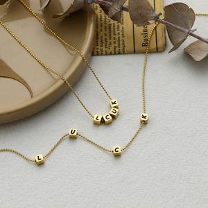 Collar con Colgante de Moda con Nombre Personalizado, Estilo Hip Hop, Cadenas de Acero Inoxidable Duraderas Chapadas en Oro, con Palabra de la Suerte, Unisex - Product Image 3